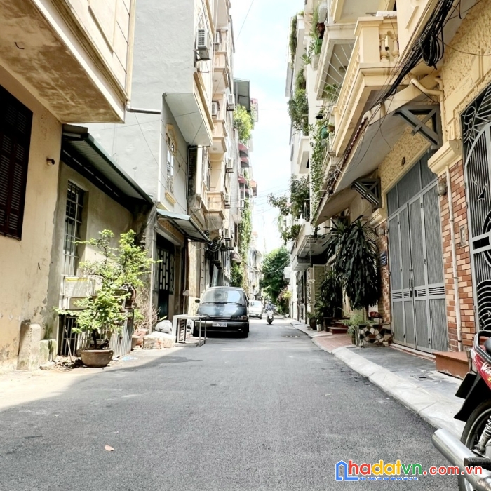 Cực hiếm, nhà phố nghi tàm, kinh doanh, ôtô, dt 65m2, 4t, mt6m chỉ 9,9 tỷ.