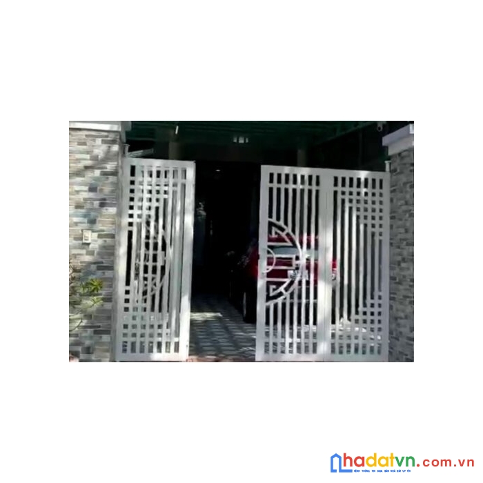 Cần bán gấp căn nhà mặt tiền đường lê thương, khu phố miễu nhì, tt cần thạnh, huyện cần giờ