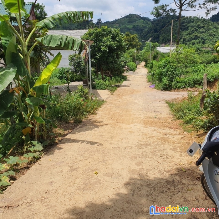 Mảnh đất nằm 1.100m2  trong khu du lịch cộng đồng bản dọi