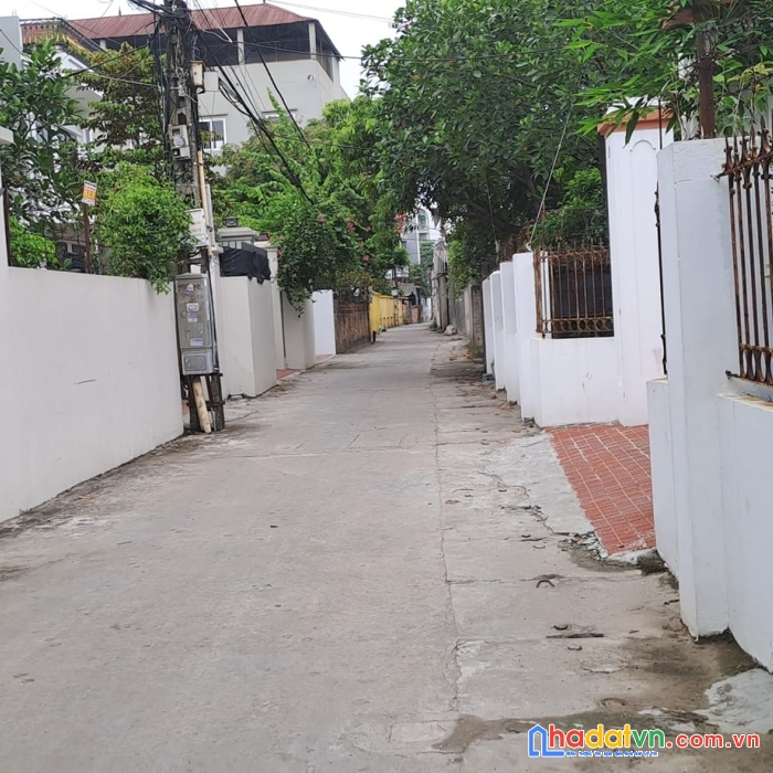 Bán 51.8m đất vân nội ngõ thông ô tô - nhỉnh 2 tỷ