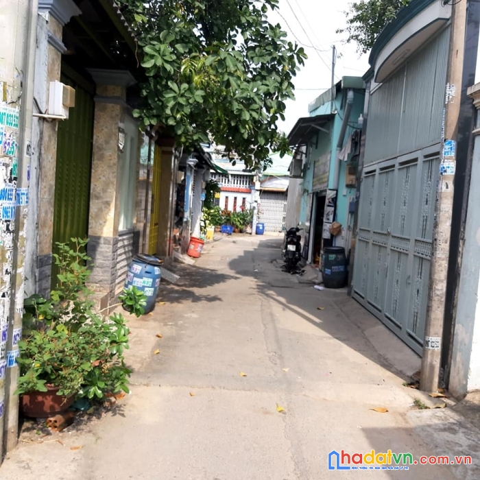 Hẻm xe hơi 80m2 đường bình chiểu gần chung cư thủ đức stown 4.2 tỷ