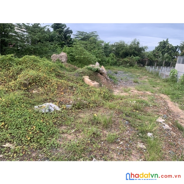 Đất hóc môn, cách ql22 150m, shr, công chứng ngay