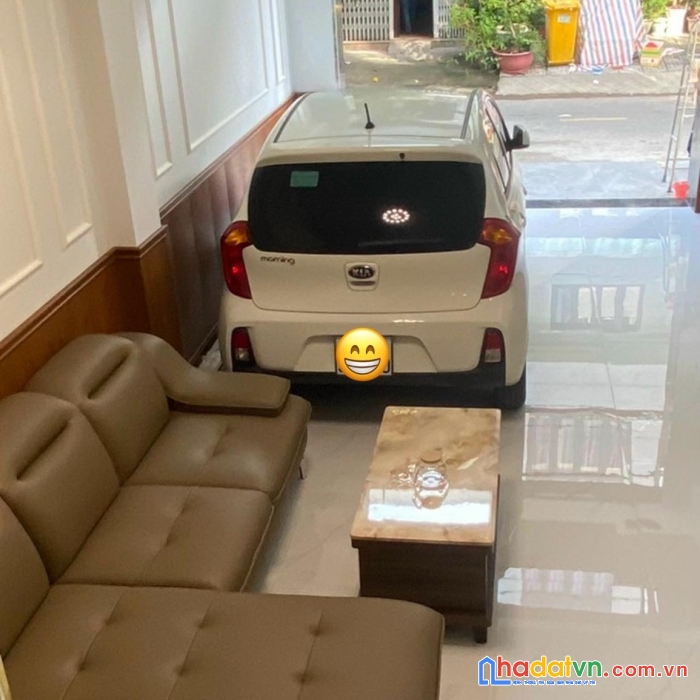 Cần bán nhà mặt tiền, ngay lâm văn bền q7, diện tích khủng 120m2
