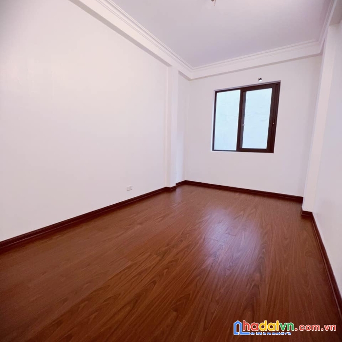 Nhà đẹp ở ngay - 10m ô tô 2 thoáng trước sau hoàng mai 27m 5 tầng giá tt
