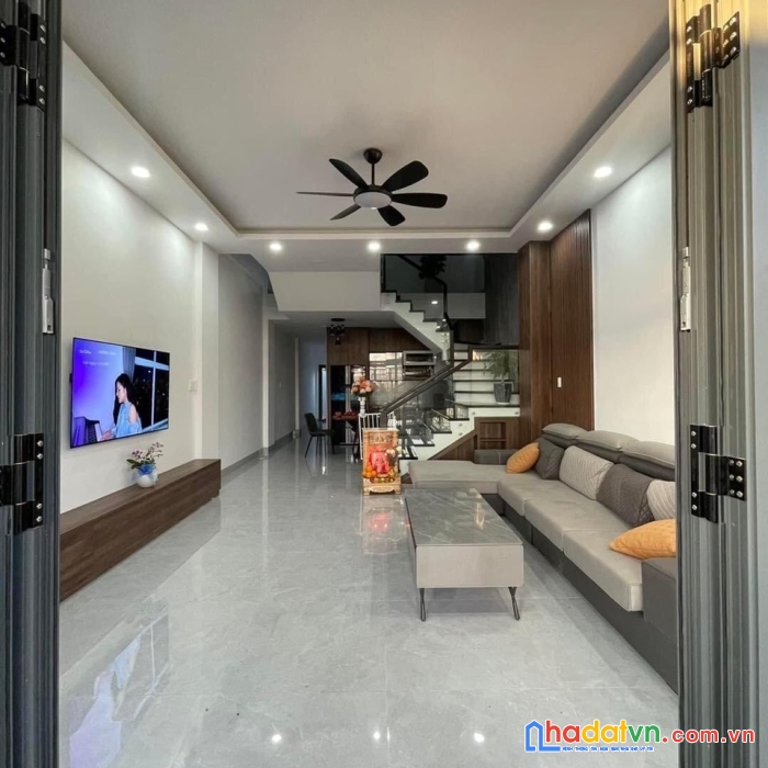 Bán nhà phố hoàng như tiếp, 55m2, 5 t, thoáng trước thoáng sau, giá 6 tỷ