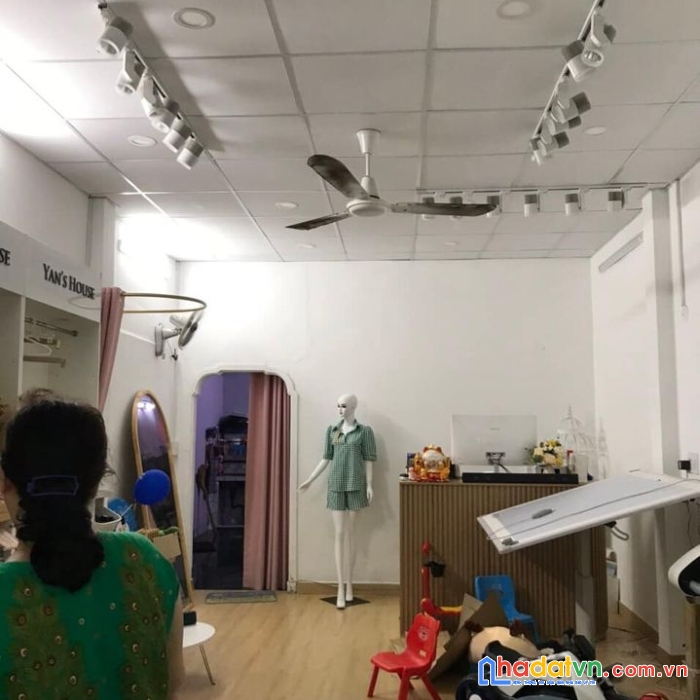 Nhà đẹp p. tân sơn nhì, tân phú, ngang 7mx 14m, 1 lầu, 4pn chỉ 13 triêu