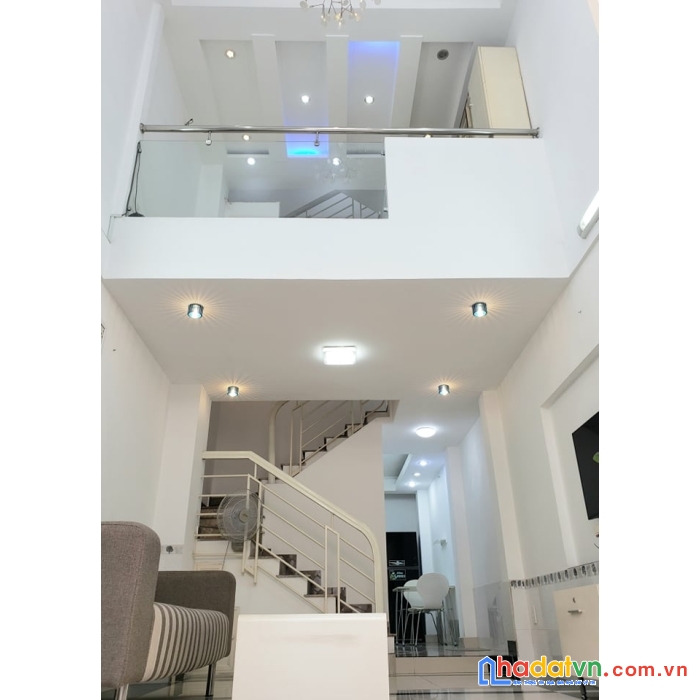 Chính chủ bán nhà 4,5x17m hxh lò gốm quận 6 giá rẻ chỉ 7,4 tỷ tl 0978085762