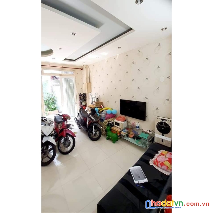 Văn thân quận 6 hxh 67m2 mặt tiền 4,3m giá rẻ chỉ 6,4 tỷ tl 0978085762