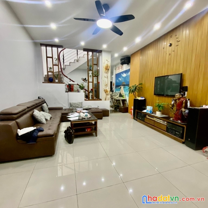 Siêu hiếm mỹ đình, nam từ liêm, ô tô đỗ cửa, 41mx 6tầng, nhỉnh 8tỷ xxx.