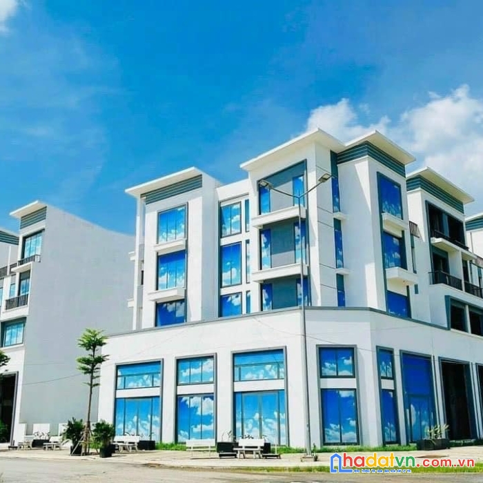 Sở hữu nhà phố 4 lầu trong đại đô thị liền kề phú mỹ hưng