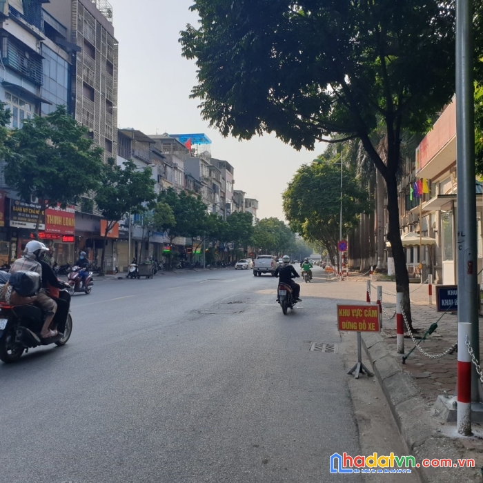 Bán nhà phố trần quốc hoàn, cầu giấy: phân lô vỉa hè, ô tô tránh, kd 50m2, giá 14,3 tỷ