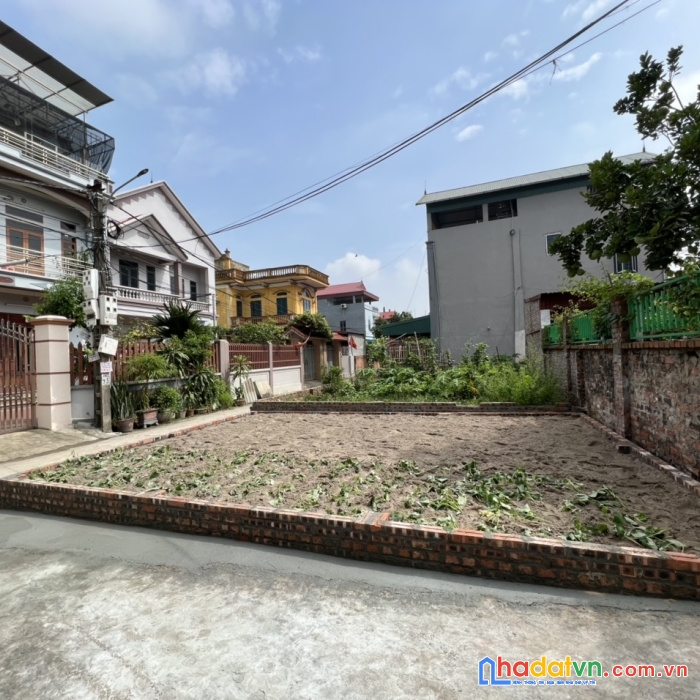 Bán lô góc 2 mặt ngõ 36m2 siêu hot đường nhạn, xuân nộn, đa