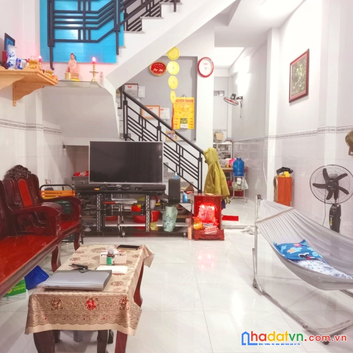 Bán nhà hẻm xe hơi, 4 tầng, 4x16m2, phạm văn bạch, tân bình, giá chỉ 5 tỷ 200