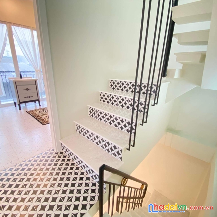 Bán nhà 8m x 13m-chỉ 7.8 tỷ-đường hương lộ 2-hxh 8m-có gpxd 4 tầng