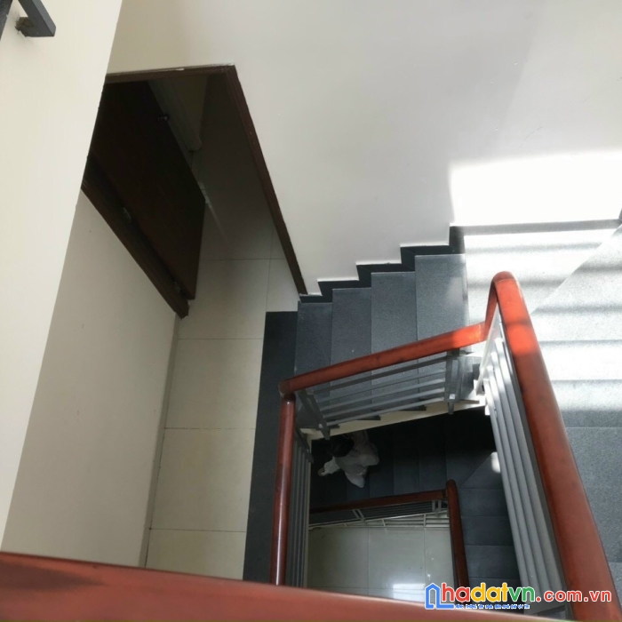 (bình thạnh) hoàng hoa thám, nhà đẹp, 4 x 12m, 2 lầu, 8 tỷ 500