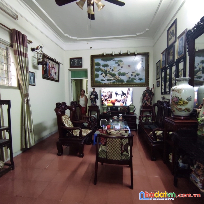 Nhà đẹp dân xây phố ái mộ, long biên.70m,4 tầng, giá 6.8 tỷ, lô góc, full nội thất 0389160730