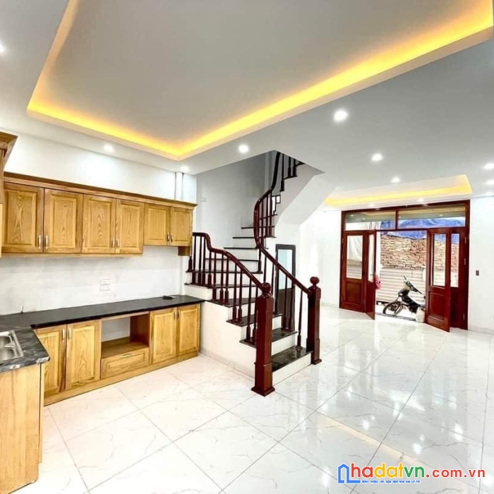 Nhà đẹp, ngõ to phố văn phú, hà đông dt 40m2, gần đường ô tô tránh, 3,65 tỷ.