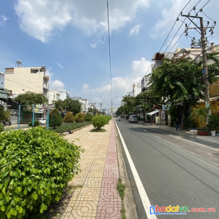 Nhà mặt tiền đường hiền vương, tân phú, 69m2,3pn, 9 tỷ 66