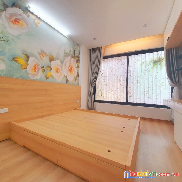 Bán nhà ngõ 344 ngọc thụy 32m2 - 5 tầng - mặt tiền 3.5m - 3 tỷ