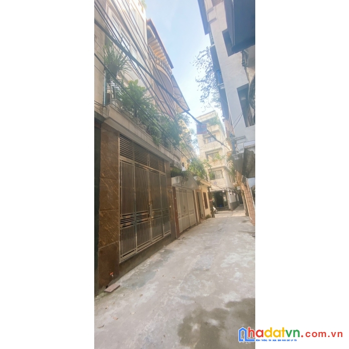 Vietbac land chào bán căn nhà 4 tầng mặt ngõ quận ba đình