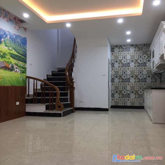 Nhà lô góc giáp nhị, 32mx5t, thiết kế đẹp, giá 3,8 tỷ