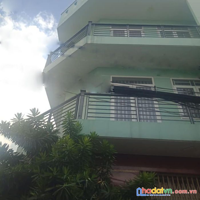 Bán nhà hxh phường phú thuận, quận 7. giá 8.5 tỷ 