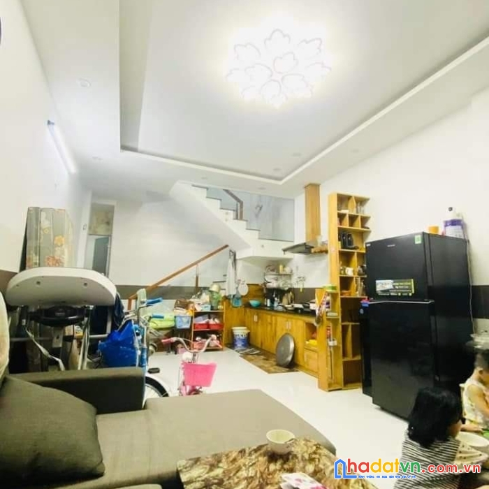 Bán nhà 2 tầng kiệt 99 thái thị bôi vào ở ngay