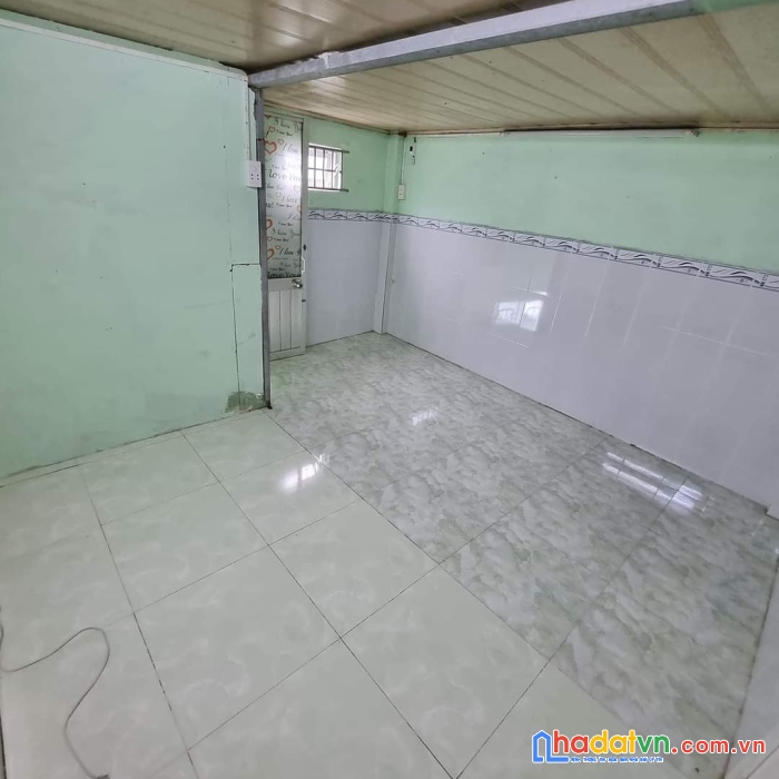 Căn góc 2 mặt tiền hẻm ttt, quận 4