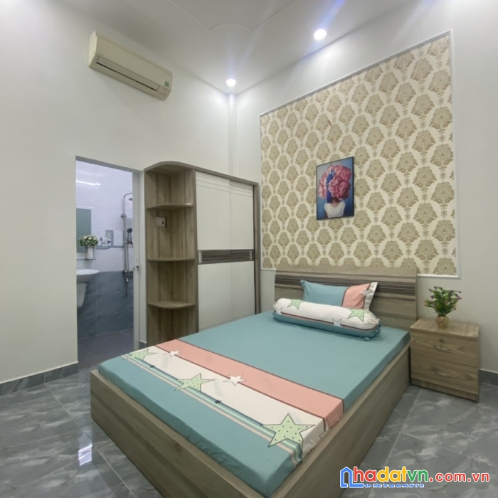 Nhà đẹp, lê trọng tấn, 4 x 11m, 2 lầu, 4 tỷ 500 bớt, tân phú