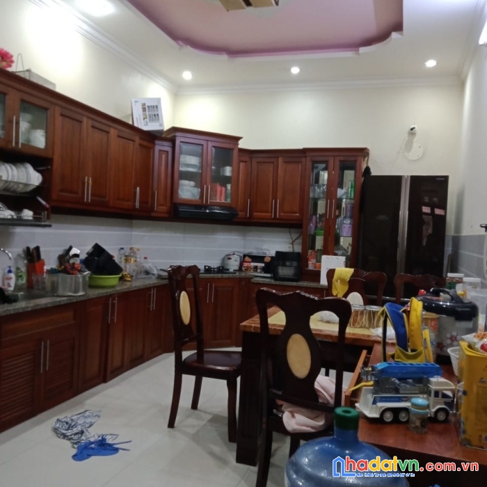 Nhà bán đặng lộ p7 tân bình, hxh, 75m2, 4 tầng btct, chỉ 10 tỷ