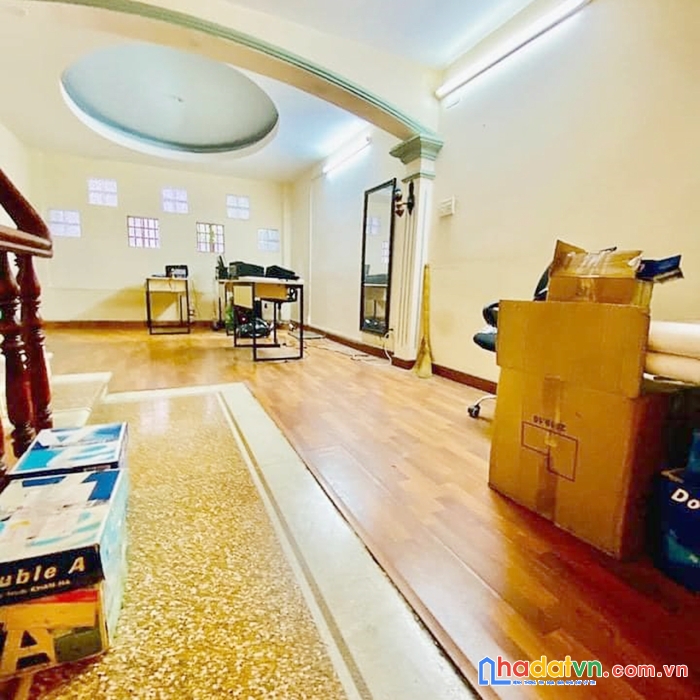 Chính chủ bán nhà hxh 77m2, phạm văn chí quận 6 đầy đủ tiện nghi, sổ hồng  chính chủ