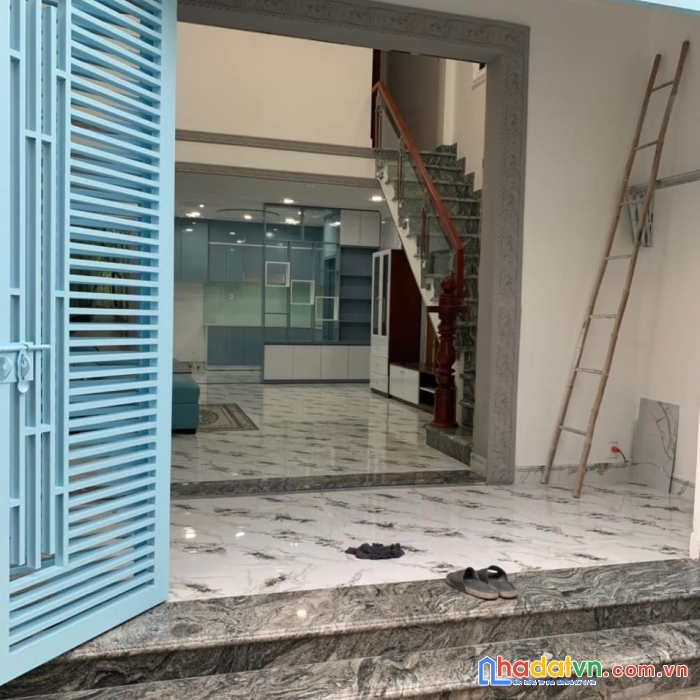 Bán nhà tặng nội thất 2 tầng. huỳnh tấn phát tt nhà bè. 55m2 5x11. chỉ 4 tỷ.