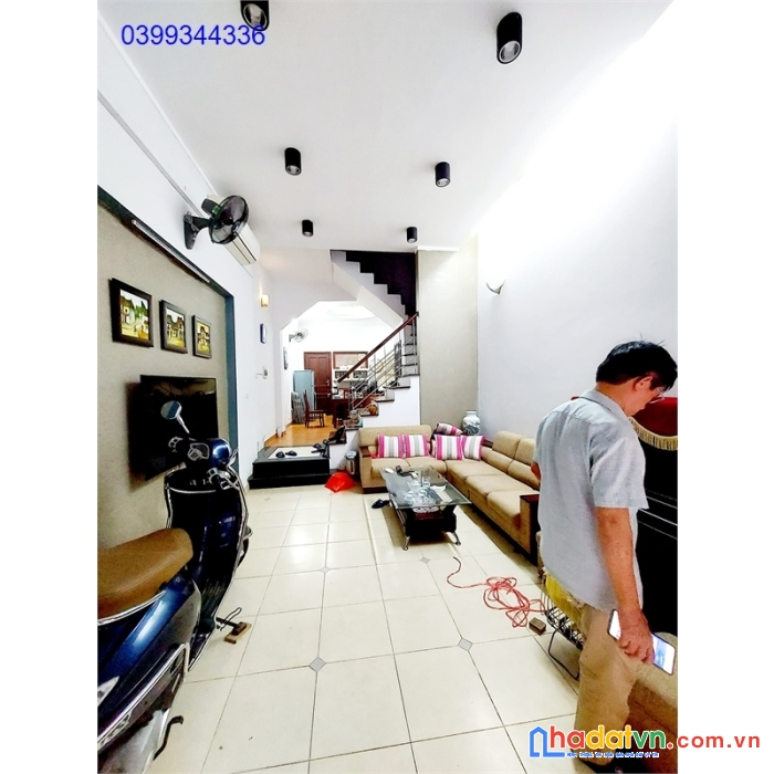 Bán nhà lê trọng tấn 50m2, 4 tầng, phân lô ô tô tránh, gần phố, 2 thoáng chỉ 8.95 tỷ