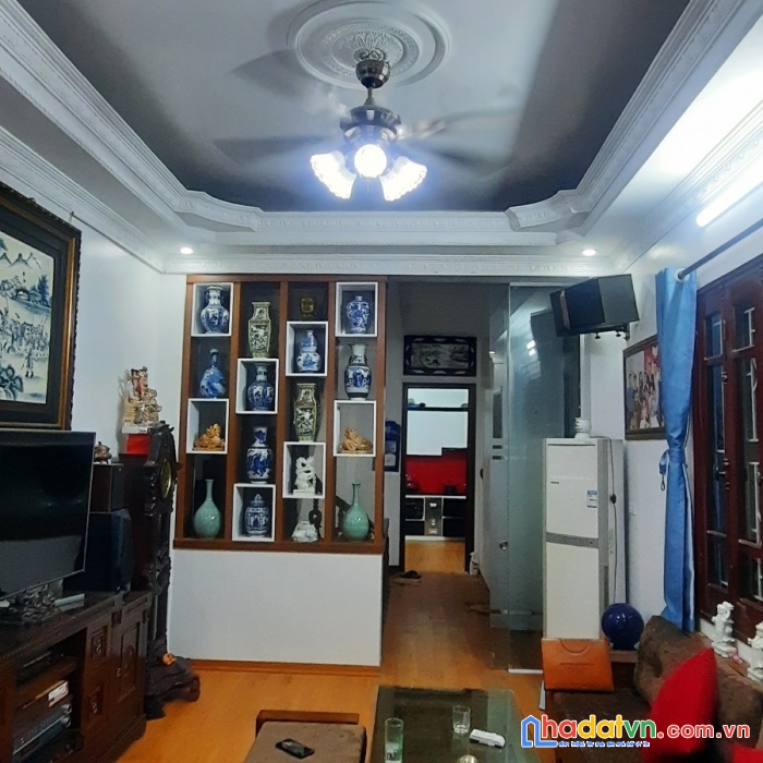 Bán nhà gấp mặt phố dương quảng hàm 154m2, 5 tầng, mt 7m, giá 27,5 tỷ.
