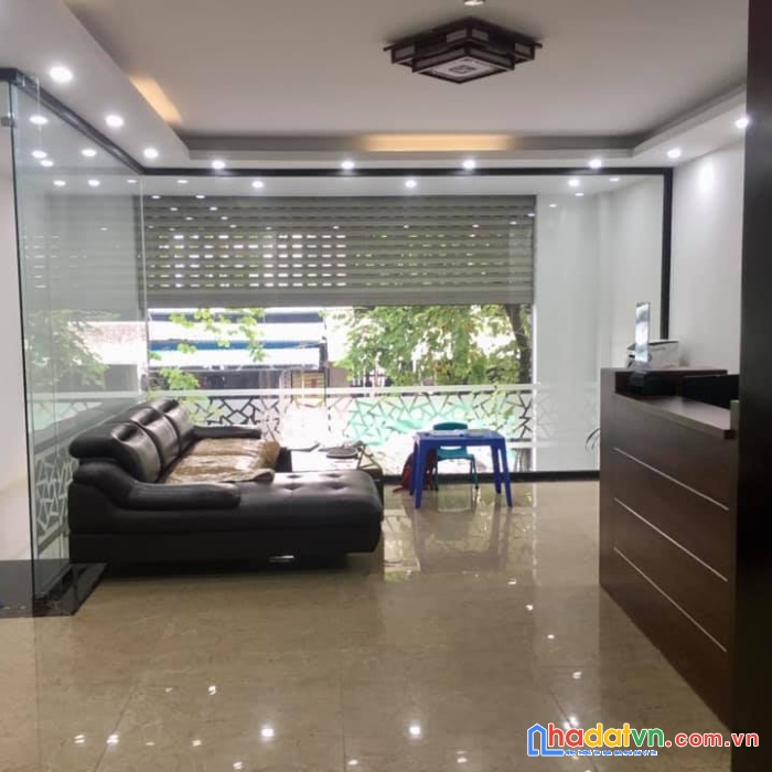 Bán nhà ngã 5 hà trì, plo vỉa kè, kinh doanh, 62m2, 8t thang máy, mt 10m, giá 16,8 tỷ.