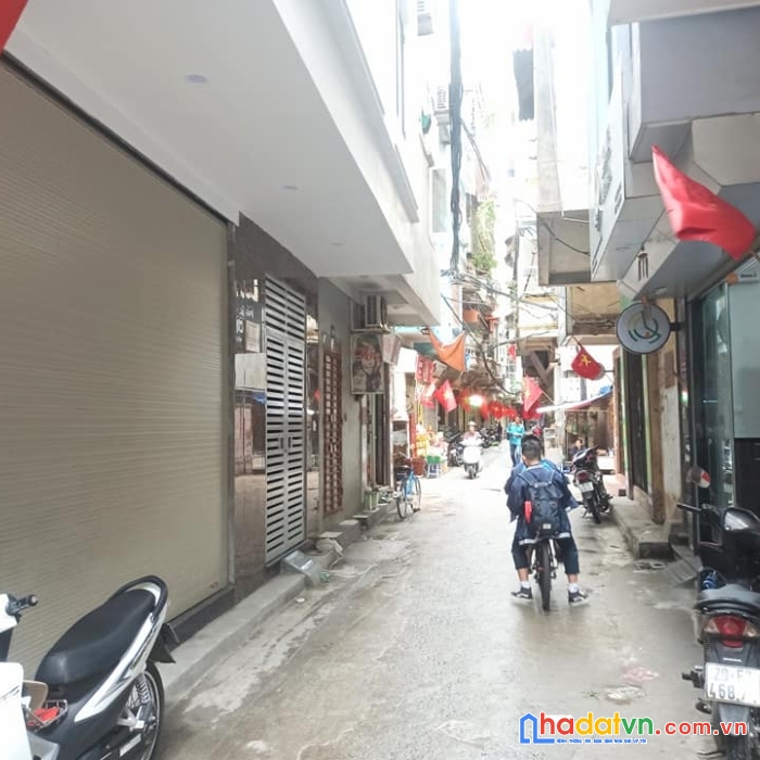 Bán nhà ngõ 180 nguyễn lương bằng, mới, gần vườn hoa, 44m2x4.5tx5.3mmt, 4.65 tỷ