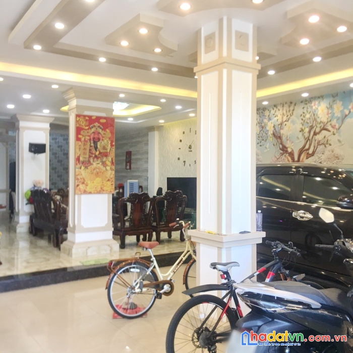 Bán biệt thự đẹp 3 lầu (2 sổ) mặt tiền đường nb cao lỗ phường 4 quận 8