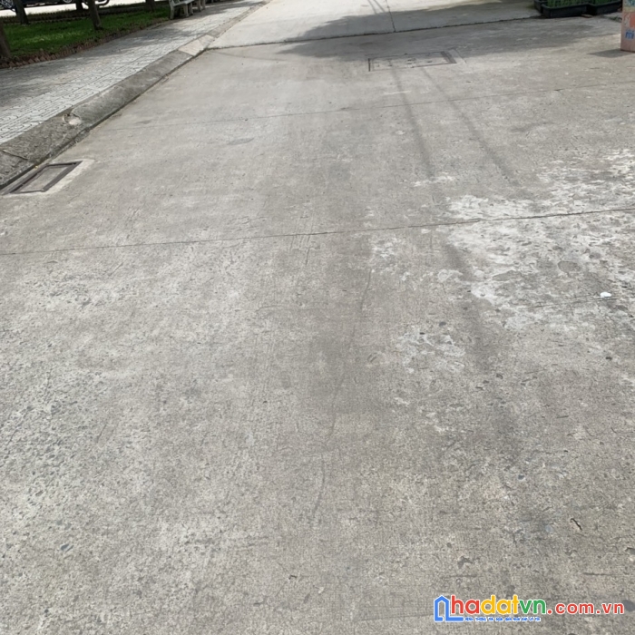 Nhà đẹp 3 tầng(lầu),ô tô đổ trước  cửa ,nhà cực đẹp,thạnh xuân ,quận 12