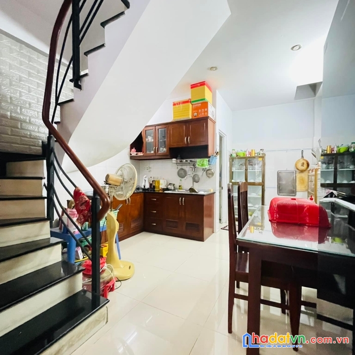 Cần bán nhà đường nguyễn văn khối gò vấp