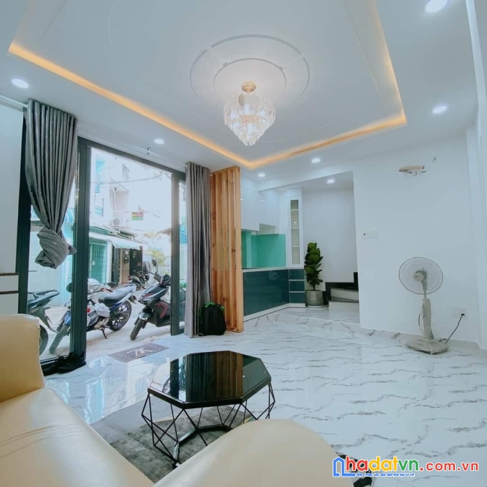 Hàng hiếm thích quảng đức, phú nhuận,hxh,gía chỉ 4.95 tỷ