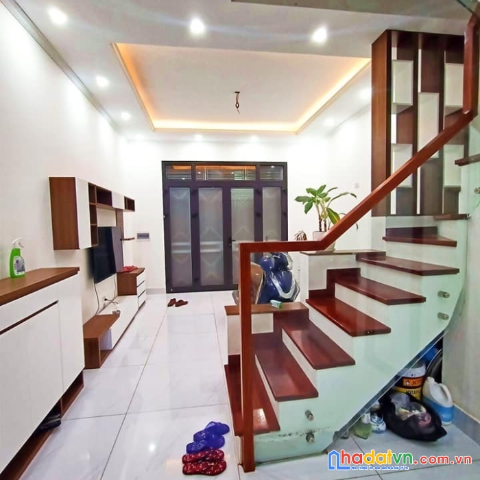 Văn quán – hà đông – ô tô đỗ cổng – 36m2 – 4 tầng – 4 pn – 3.6 tỷ