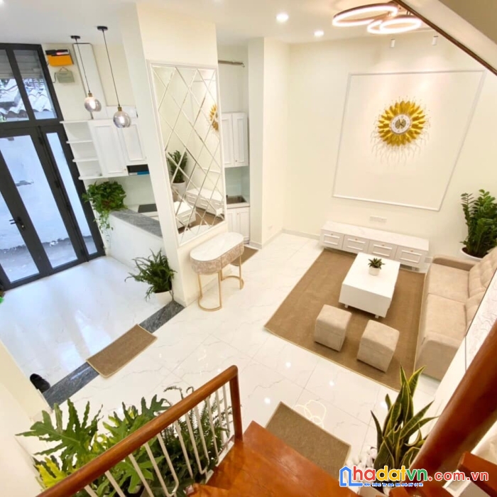 Bán nhà riêng kim ngưu, hai bà trưng 5 phút lên hồ mới ở luôn 5 tầng _45m2_mặt tiền 5m giá 4.18 tỉ