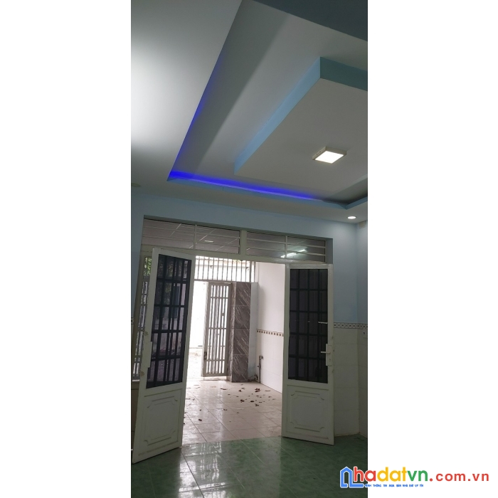 Bán nhà trung chánh hẻm xe hơi 2tỷ2