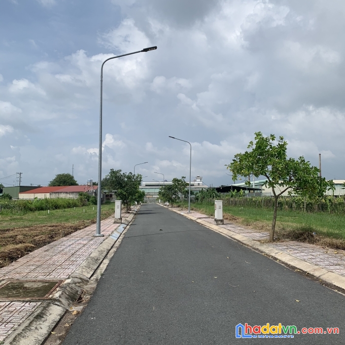 Cần tiền nên bán miếng đất lô ở củ  chi – 200m2 – giá 1 tỷ 260