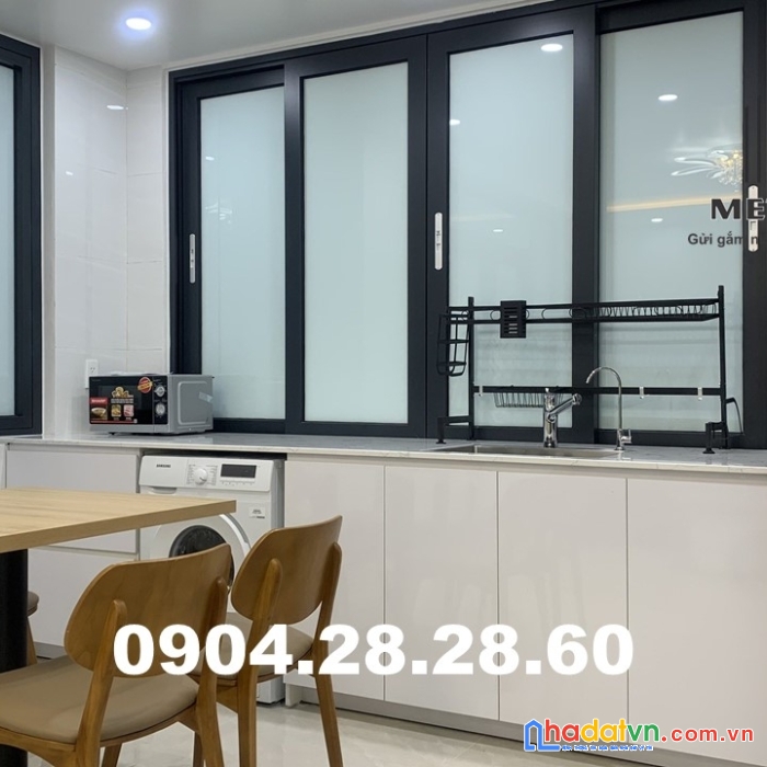 Cho thuê căn hộ water front, 1p ngủ tách bếp 60m2. full nội thất lh 0775294730