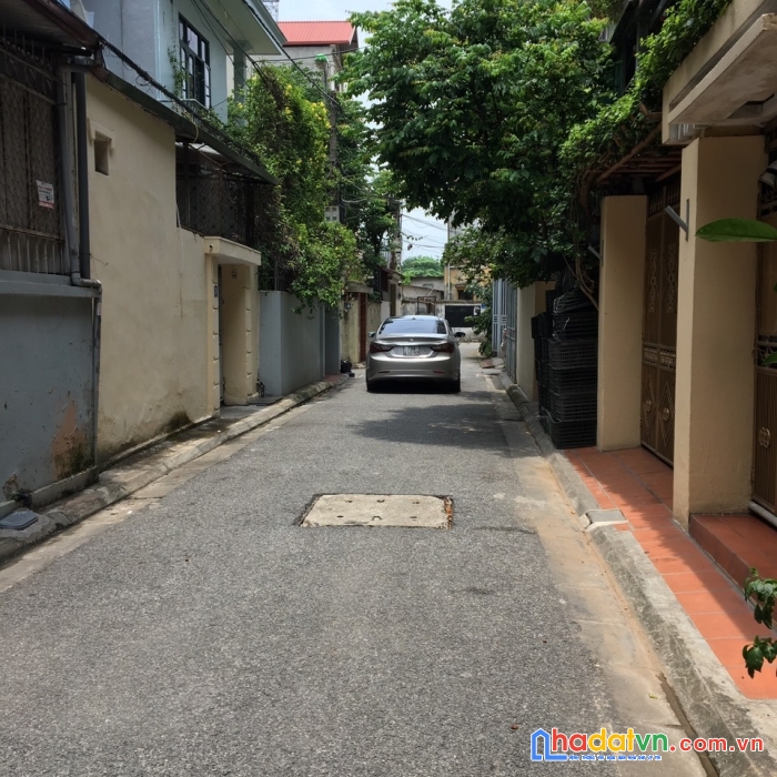 Bán nhà nguyễn sơn,long biên,hà nội 150m, giá 13.5 tỷ.khu vip cán bộ sân bay