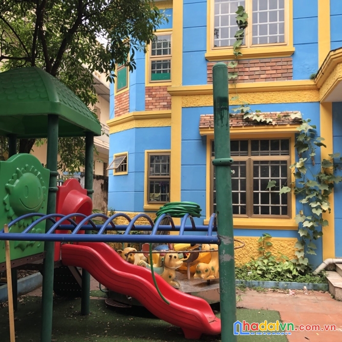 Hot hot hot
chính chủ cần cho thuê biệt thự đẹp 3 tầng cực rộng.