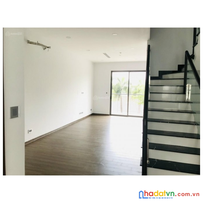 Chính chủ cần chuyển nhượng căn shophouse the manor central park - nguyễn xiển. lh huyền dịu