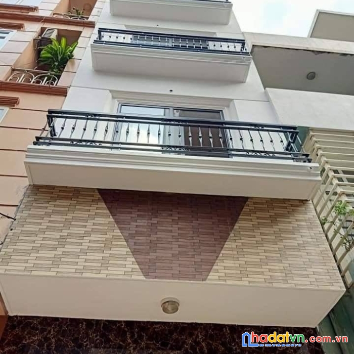 Bán nhà 207 xuân đỉnh - 40m2 - ô tô gần - 4.5 tỷ