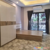 Bán nhà gấp mặt đường cầu giấy 126m2, 8 tầng, mt 4,2m, giá 53 tỷ.